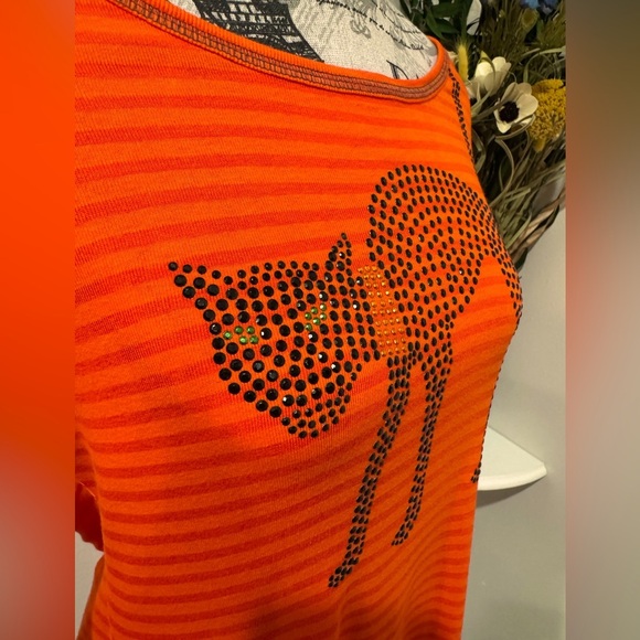 Live and Let Live Vibrant Orange/ Black Beaded Black Cat, Green Eyes, Top size L - Picture 2 of 11